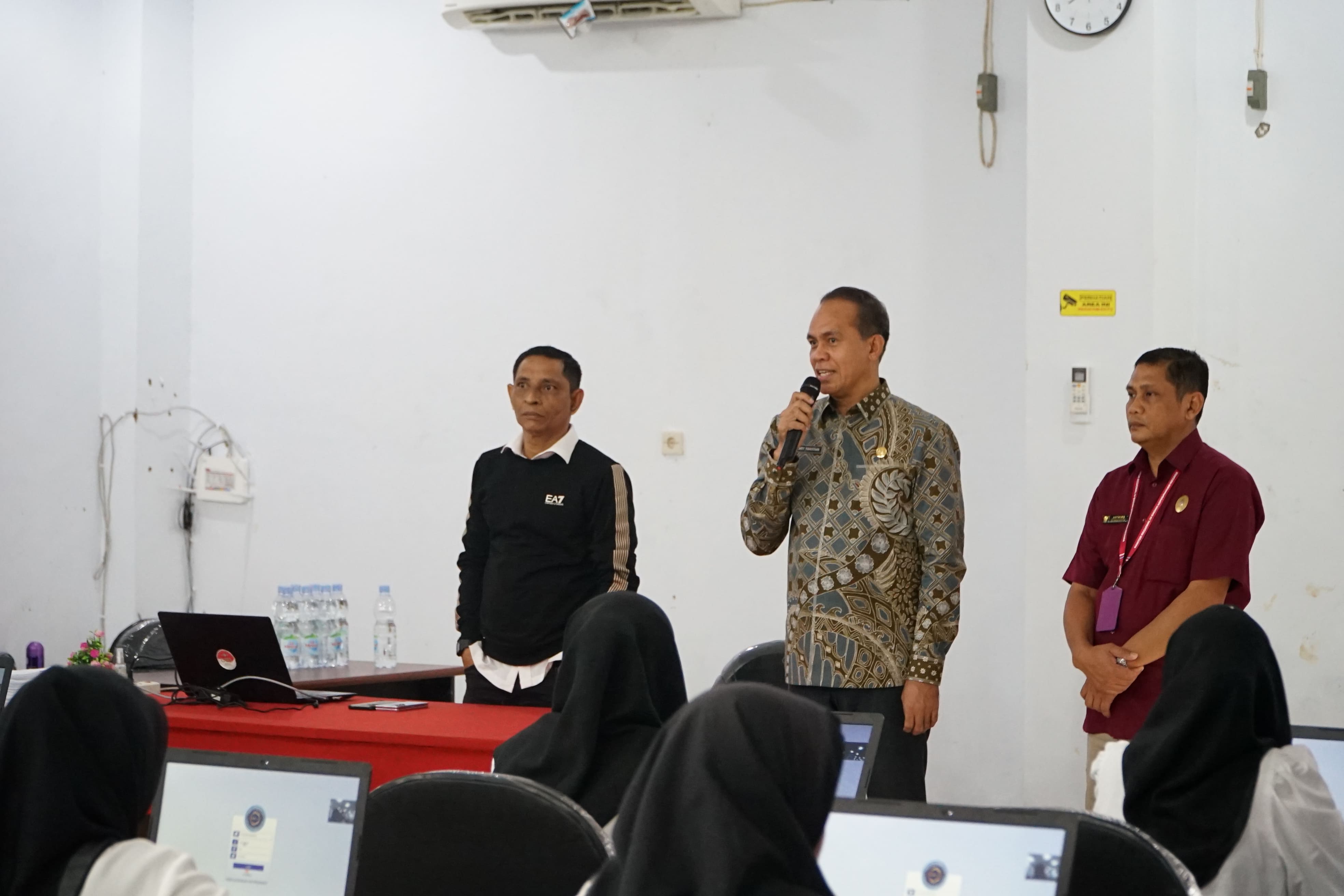 Pembukan Seleksi Kompetensi PPPK Tahap II di Tilok Mandiri Gedung BKPSDM Kota Tual